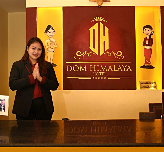 Dom Himalaya hotel Restaurant Food